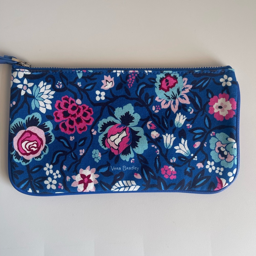 Vera Bradley zip pouch- never used!